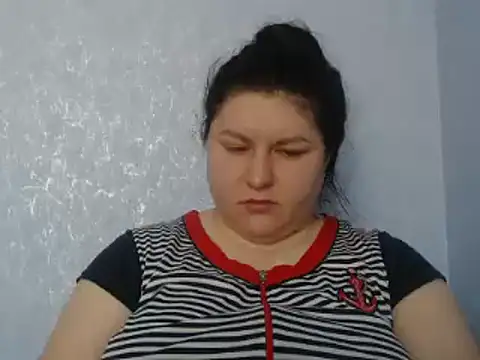 KiraSwee online show from 02/22/25, 11:46