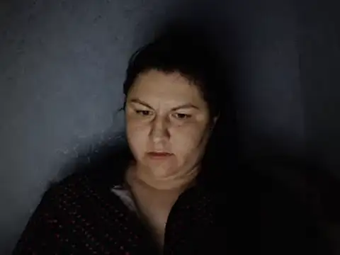 KiraSwee online show from 10/03/25, 06:20