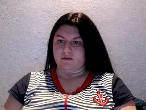 KiraSwee online show from 03/16/25, 06:01