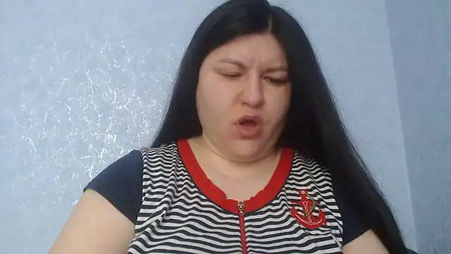 KiraSwee online show from 01/15/26, 07:23