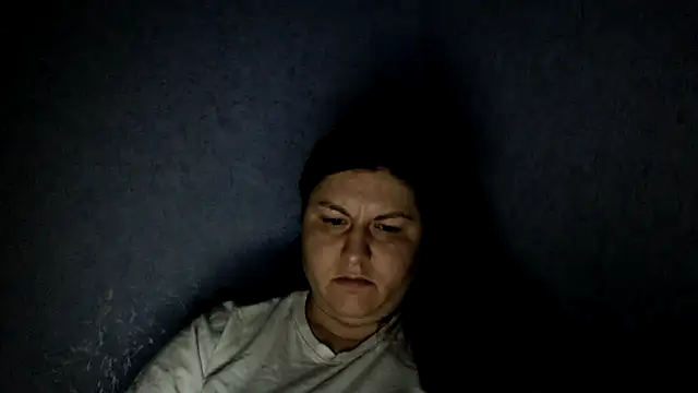 KiraSwee online show from 09/09/25, 08:29