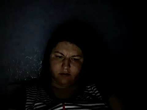 KiraSwee online show from 03/11/25, 09:37