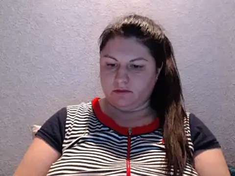 KiraSwee online show from 09/27/25, 04:02