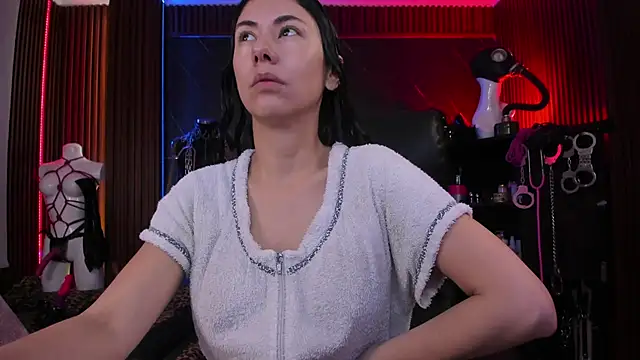 XiaQueen online show from 02/03/26, 11:59