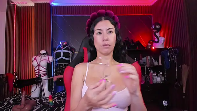 XiaQueen online show from 04/13/26, 11:58