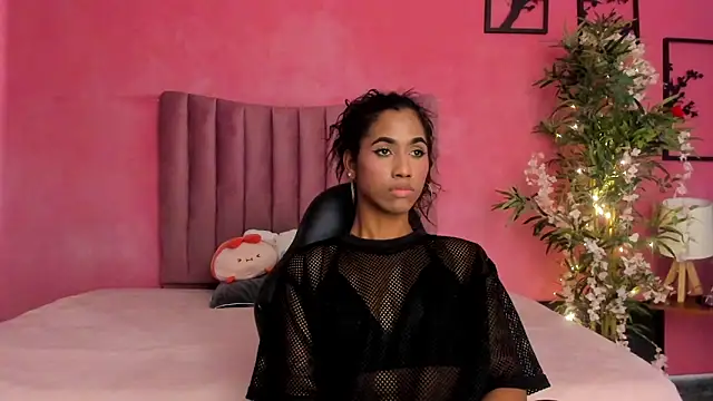 Snapshot of Alissemasiel chatting on 02/07/26, 06:49 Alissemasiel online show from 02/07/26, 06:49