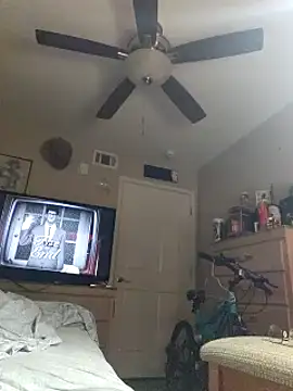 Snapshot of Dara4q chatting on 03/13/25, 08:22 Dara4q online show from 03/13/25, 08:22