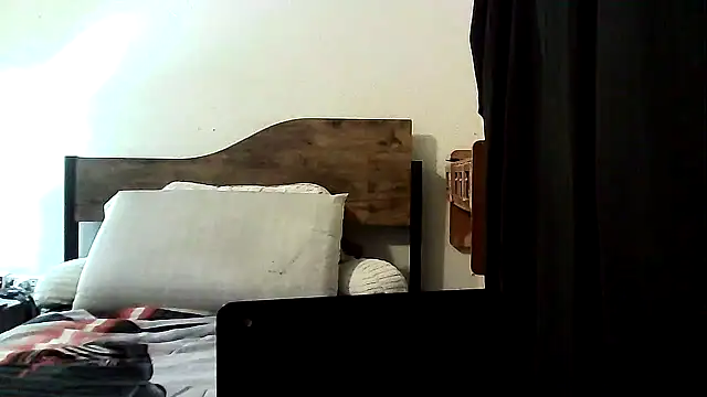 Dara4q online show from 12/04/25, 10:36