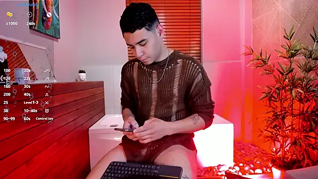 Gabriell ramirez online show from 10/08/25, 04:03