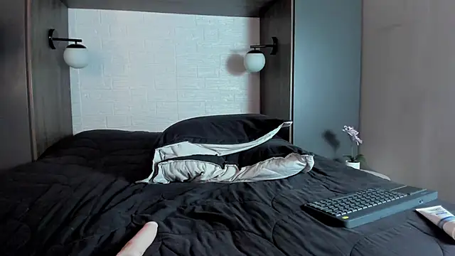 Gabriell ramirez online show from 03/16/25, 10:00