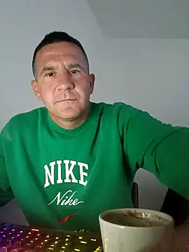 Mister1985 online show from 10/05/25, 04:25