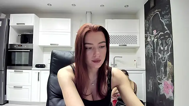 lisenok online show from 10/30/25, 07:55