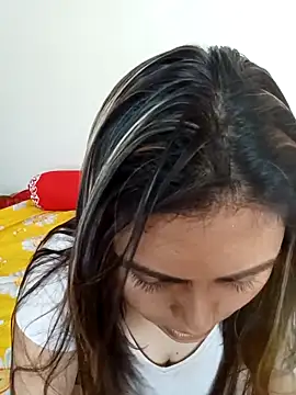 blue-berry07 online show from 10/27/25, 04:57