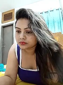 blue-berry07 online show from 04/05/26, 03:51