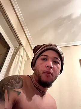 yeiyei oficial online show from 10/24/25, 03:16