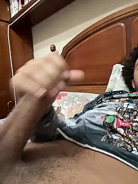 yeiyei oficial online show from 10/30/25, 02:58