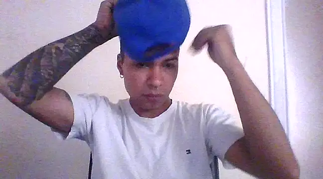 crow07xx online show from 02/02/25, 02:24