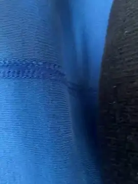 Snapshot of sark0606 chatting on 02/15/25, 08:33 sark0606 online show from 02/15/25, 08:33