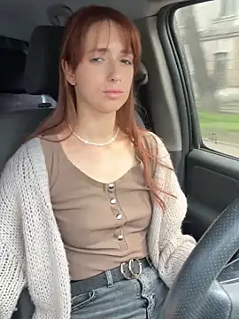 Maria Moonlight online show from 04/03/26, 08:10