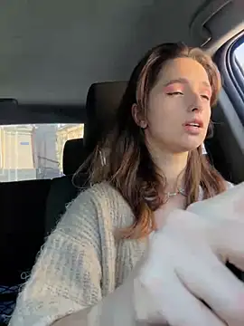 Maria Moonlight online show from 03/09/25, 11:36