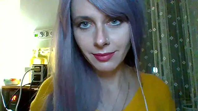 Snapshot of LuminousLady chatting on 02/24/25, 08:58 LuminousLady online show from 02/24/25, 08:58