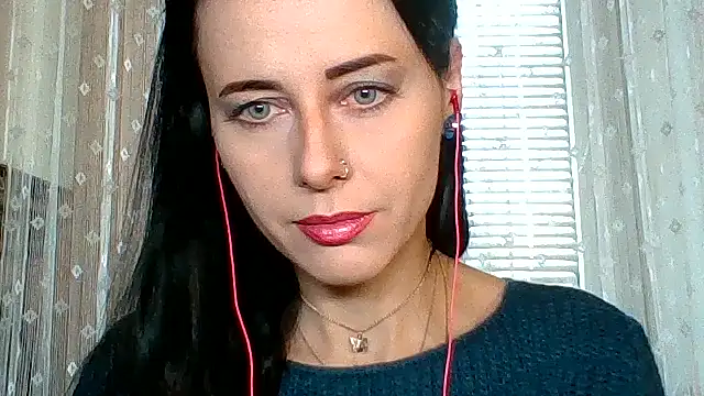 LuminousLady online show from 10/21/25, 02:05