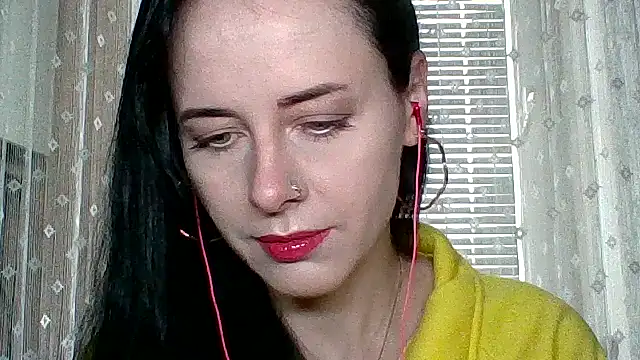 LuminousLady online show from 10/24/25, 07:29