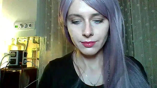 Snapshot of LuminousLady chatting on 03/06/25, 08:59 LuminousLady online show from 03/06/25, 08:59