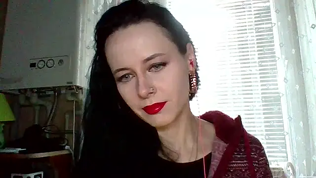 LuminousLady online show from 11/11/25, 12:22