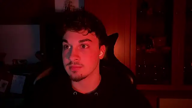 NaplesGuy04 online show from 02/18/25, 10:58