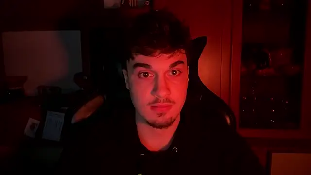 NaplesGuy04 online show from 02/16/25, 10:33