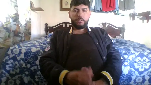 Snapshot of dickman10 chatting on 06/12/26, 02:26 dickman10 online show from 06/12/26, 02:26