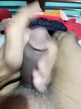 riojonie69 online show from 11/28/25, 05:46