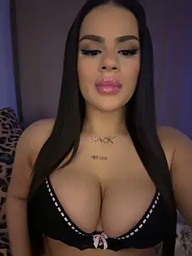 mrsbellanova online show from 12/03/25, 09:36