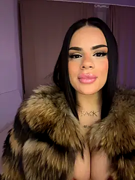 mrsbellanova online show from 11/03/25, 10:46