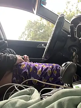 Snapshot of bwc4uBaby_ chatting on 02/17/25, 11:22 bwc4uBaby online show from 02/17/25, 11:22