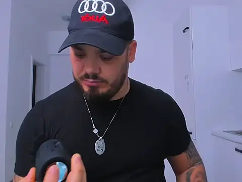 ZackMasterss online show from 11/18/25, 12:59