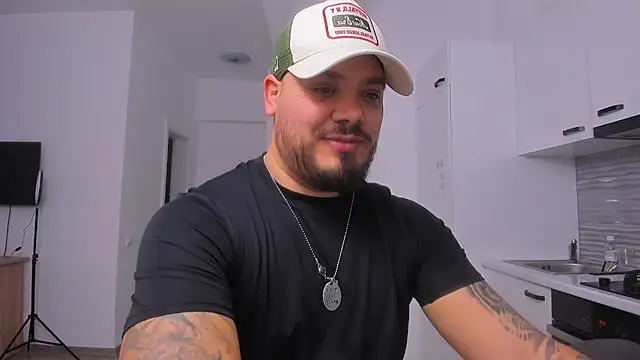 ZackMasterss online show from 12/17/25, 10:48