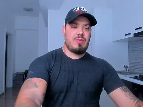ZackMasterss online show from 05/20/26, 09:01
