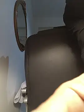 aleds17668 online show from 02/02/26, 02:32