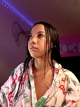 SallyWhitee online show from 02/17/26, 05:16