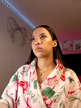 SallyWhitee online show from 02/24/26, 04:35