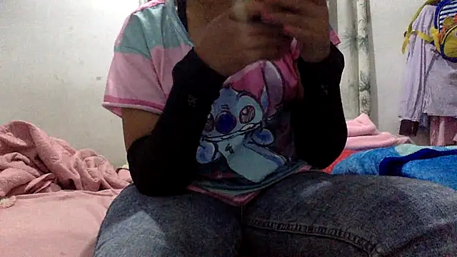 sharonlopez9611 online show from 05/23/26, 03:49