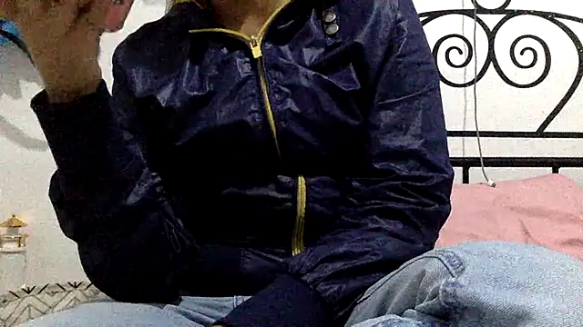 sharonlopez9611 online show from 04/07/26, 02:46