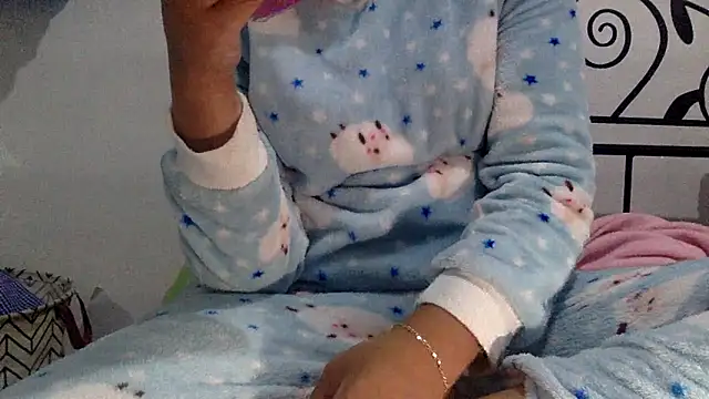 sharonlopez9611 online show from 02/19/26, 03:36