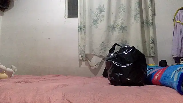 sharonlopez9611 online show from 06/01/26, 04:02