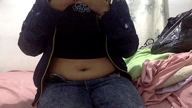 sharonlopez9611 online show from 09/23/25, 02:18