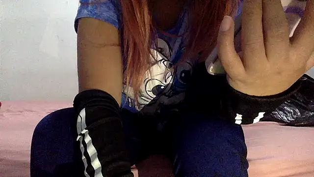 sharonlopez9611 online show from 11/16/25, 04:17