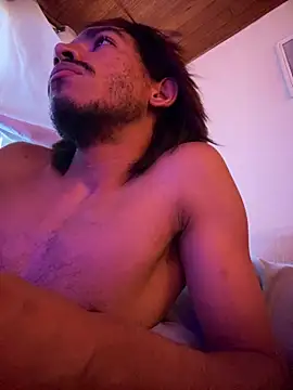 Mineirinho043 online show from 04/05/26, 08:15