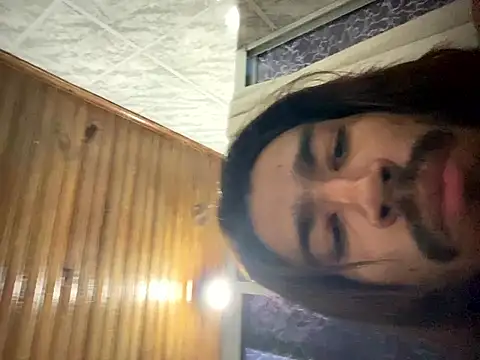 Mineirinho043 online show from 05/25/26, 02:33